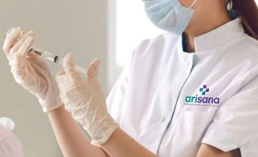 Aplicación de inyectables y nebulización en Centro Médico Arisana, Ate Lima